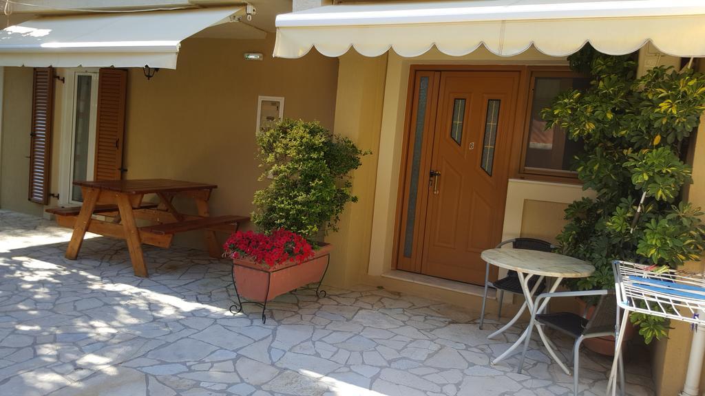 Epi Apartments Lourdata  Exterior foto